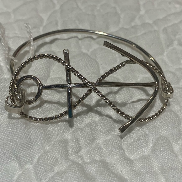 Sterling Silver Anchor Bracelet - Picture 1 of 7